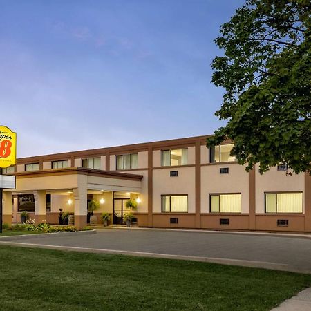 Super 8 By Wyndham Sarnia On Hotel Buitenkant foto