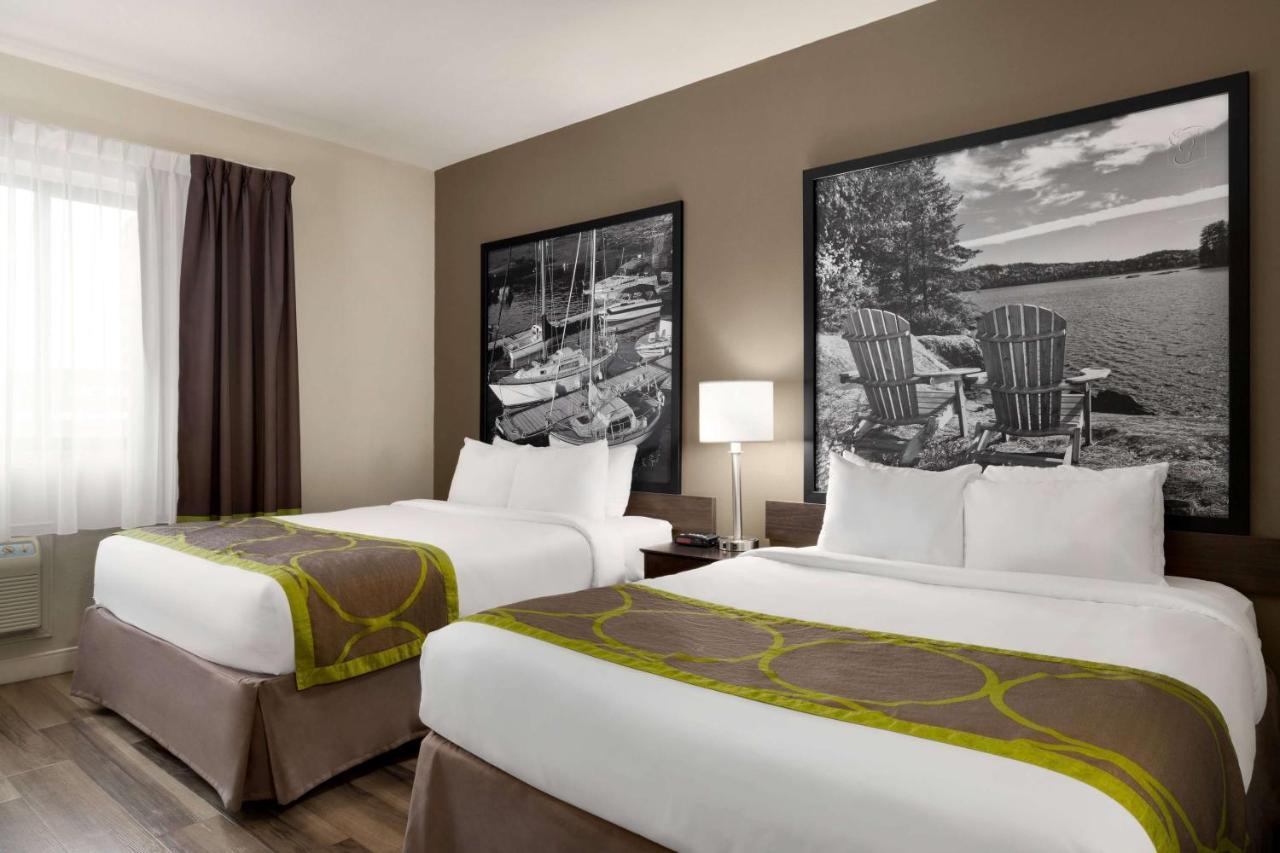 Super 8 By Wyndham Sarnia On Hotel Buitenkant foto
